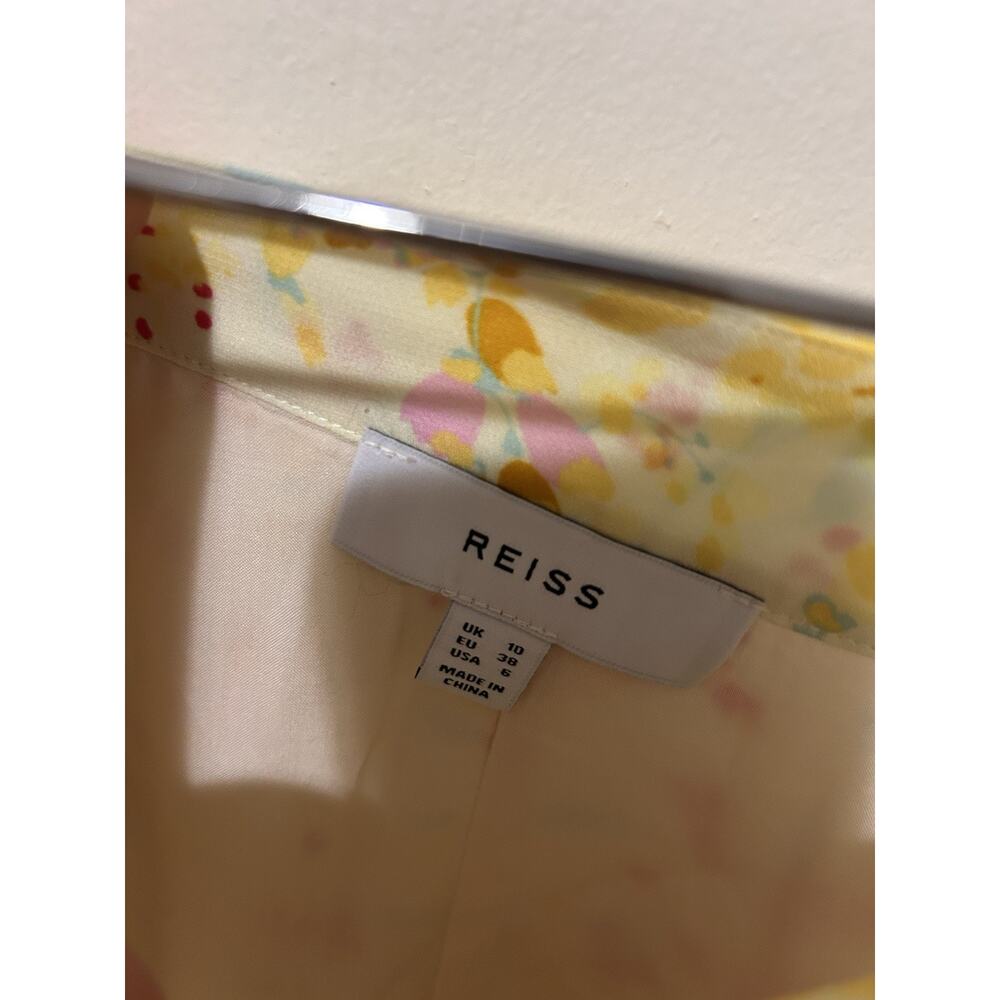 REISS Yellow Floral Flowy Mini Skirt | 6 - Picture 4 of 4